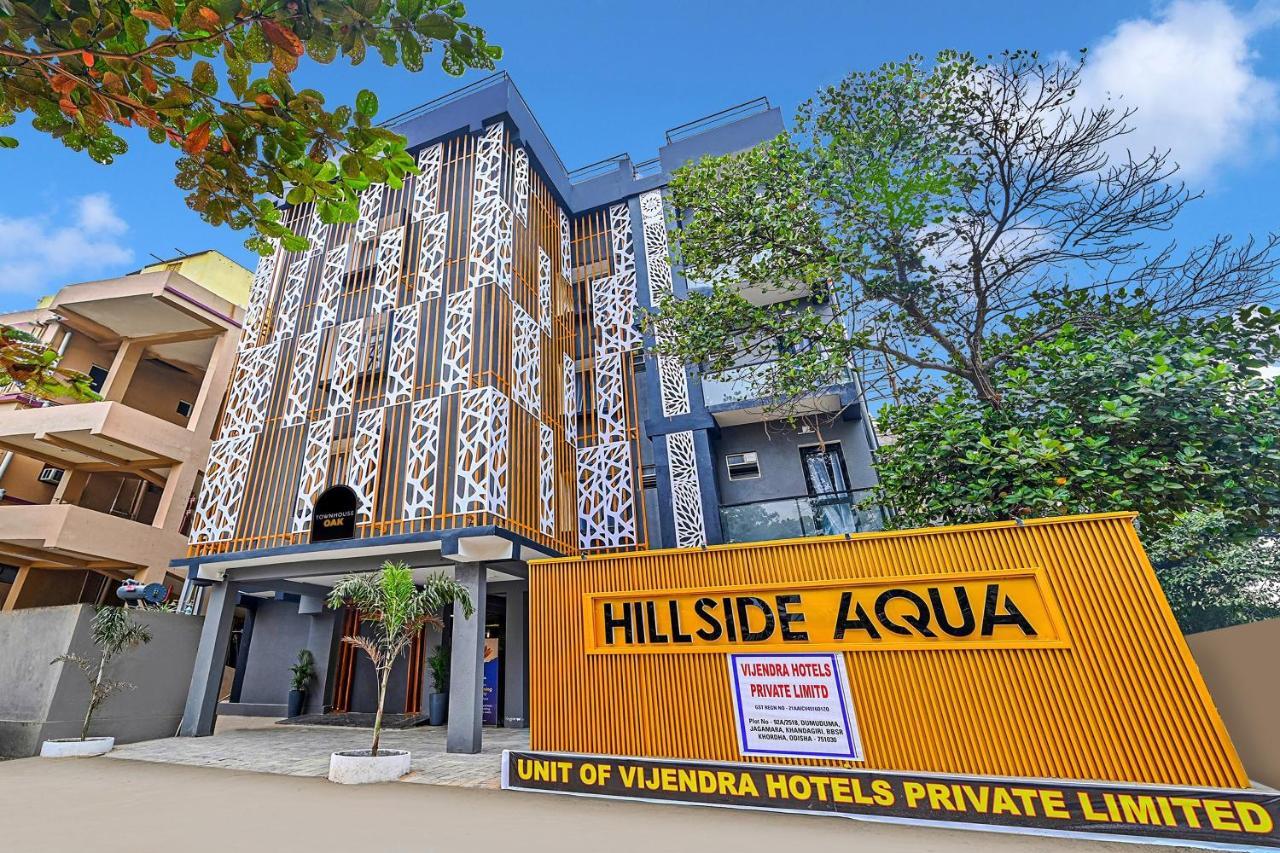 Super Townhouse Oak Hillside Aqua 호텔 Khandagiri 외부 사진