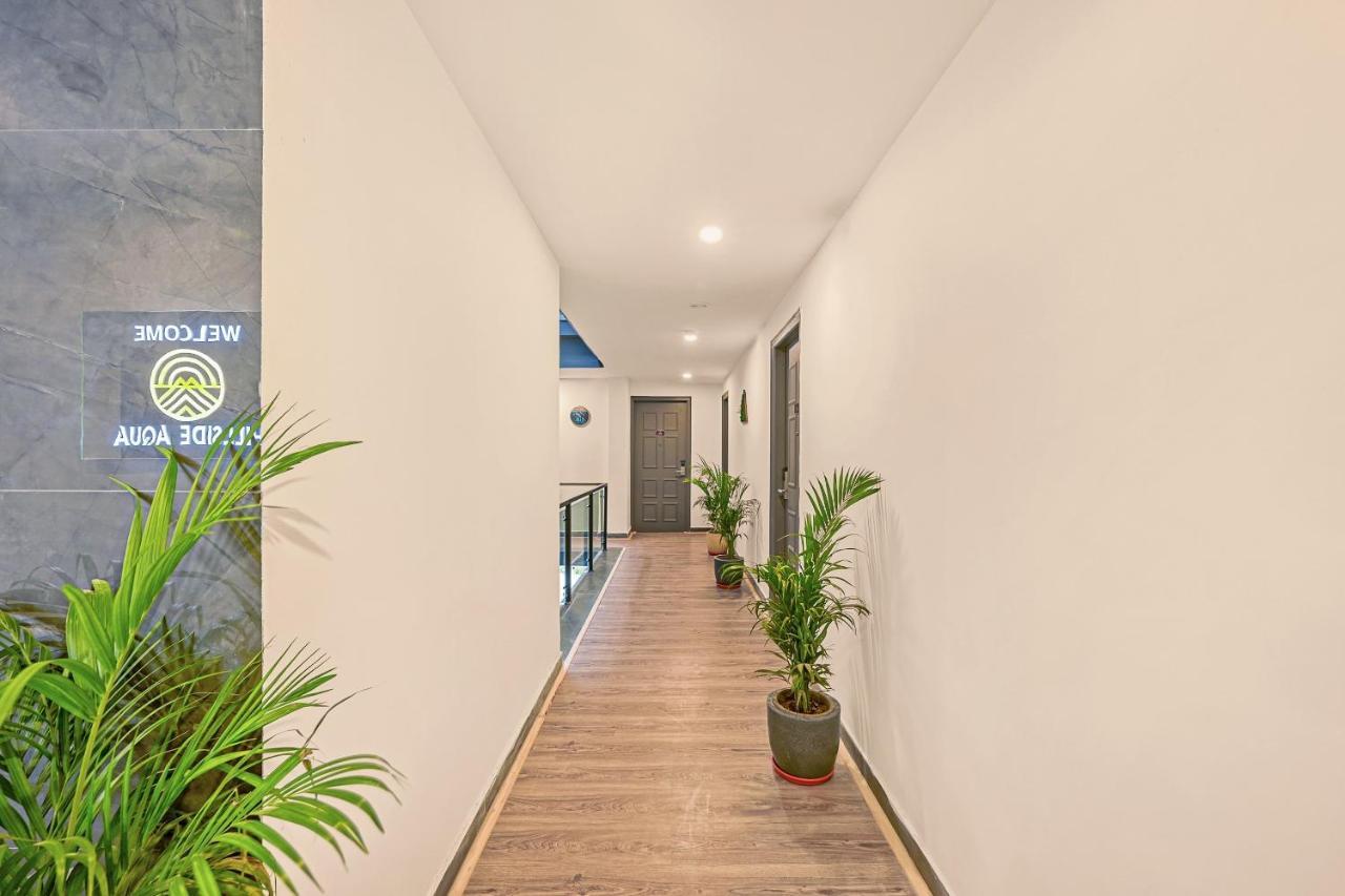Super Townhouse Oak Hillside Aqua 호텔 Khandagiri 외부 사진